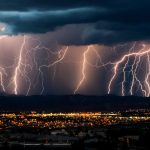 Violentas tormentas eléctricas dejan muertos, heridos y caos en Francia Foto: Fuertes tormentas eléctricas azotan Francia /Cortesía