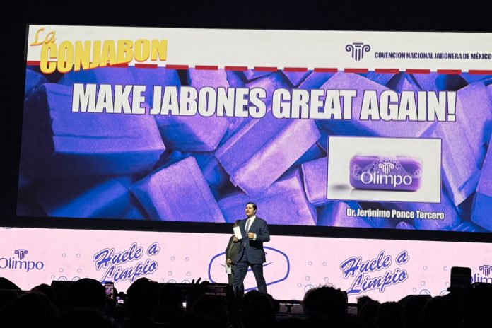 2 Foto:La Oficina llega a México con humor ácido/Cortesía