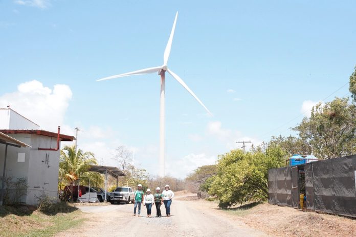Foto: Gobierno destaca aportes de Blue Power al desarrollo de energías limpias en Nicaragua /Cortesía Foto: Gobierno destaca aportes de Blue Power al desarrollo de energías limpias en Nicaragua /Cortesía