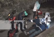Motorizado ebrio pensó que volaba… pero cayó directo al cauce en Estelí Foto: Motorizado ebrio pensó que volaba… pero cayó directo al cauce en Estelí/TN8