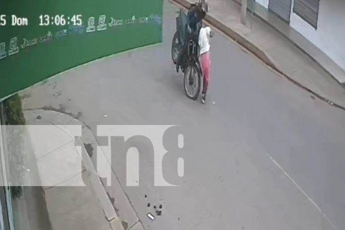 Foto: Cámara capta atropello a señora en Matagalpa/TN8 Foto: Cámara capta atropello a señora en Matagalpa/TN8