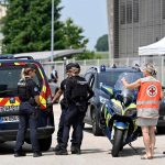 Chavalo de 15 mata a puñaladas a una vigilante escolar de Francia Foto: Estudiante de 15 años apuñala a una vigilante escolar en Francia /Cortesía
