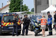 Chavalo de 15 mata a puñaladas a una vigilante escolar de Francia Foto: Estudiante de 15 años apuñala a una vigilante escolar en Francia /Cortesía