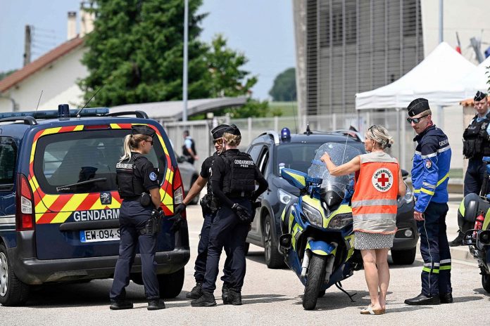 Foto: Estudiante de 15 años apuñala a una vigilante escolar en Francia /Cortesía Foto: Estudiante de 15 años apuñala a una vigilante escolar en Francia /Cortesía
