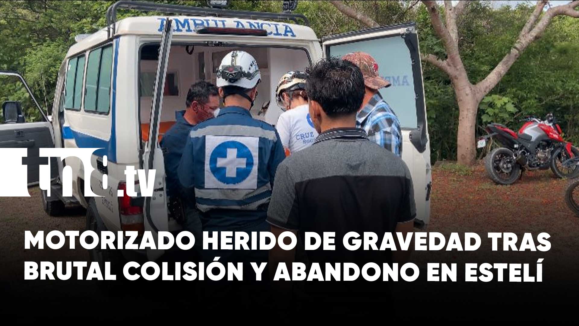 Conductor aparentemente ebrio atropella a motociclista y se da a la ...