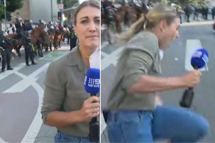 Foto: ¡Policía desata brutalidad! Disparan a periodista en plena cobertura en Los Ángeles /Cortesía