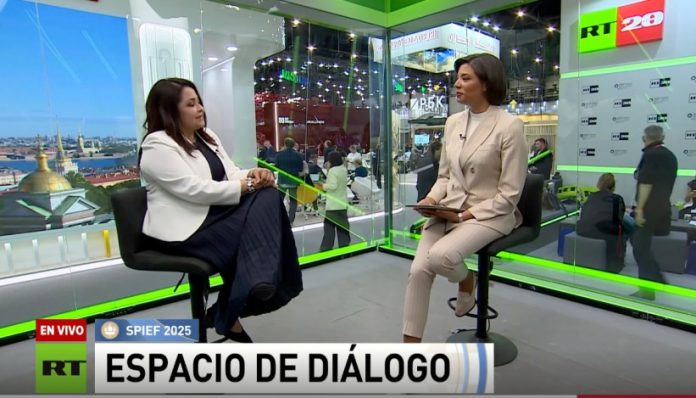 Foto: Arling Alonso, diputada de Nicaragua, en entrevista con RT en Español