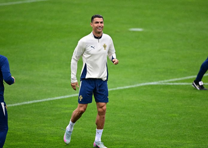 Cristiano cristiano, ronaldo, fútbol,