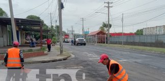Foto: Reparación de calles en el barrio Cuba, Distrito II de Managua / TN8
