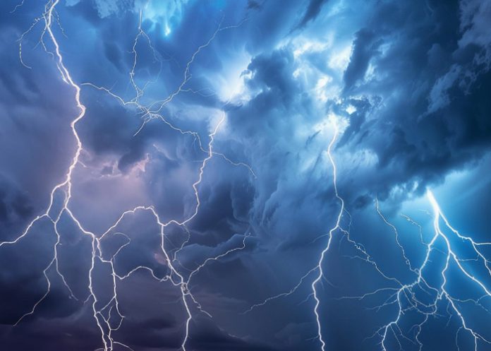 Foto: Rayo cae sobre un sujeto en Cinco Pinos, Chinandega / TN8