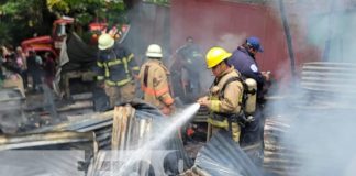 Foto: Incendio en vivienda de Monte Fresco, en El Crucero / TN8