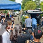 Despiden a madre e hija, víctimas de femicidio y parricidio en Managua Foto: Despiden a madre e hija que fueron asesinadas en Managua / TN8