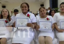 Foto: Promoción para auxiliares de enfermería / TN8