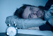 ¿Duermes mal? Podría ser la causa oculta de tu sobrepeso