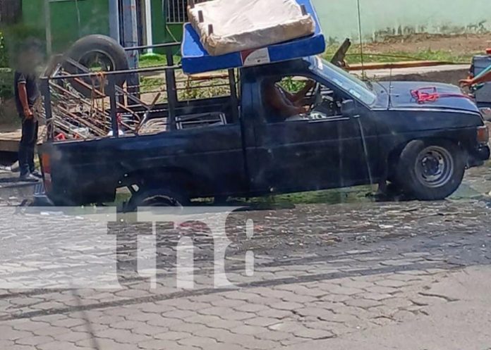 Foto: Charcos, mal olor e incomodidades en Valles de Sandino por manjoles / TN8