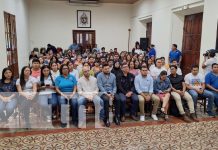 Inicia capacitación en edición de videos móviles para jóvenes comunicadores en León Foto: Edición de videos, capacitación con comunicadores de León / TN8