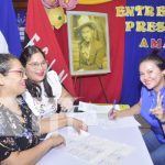 Maestras y maestros de León reciben estímulo por su compromiso con la educación Foto: Reconocimiento a docentes de León / TN8