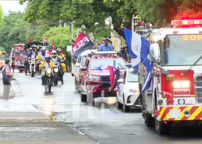 Foto: Dianas en Nicaragua para conmemorar a Carlos Fonseca Amador / TN8