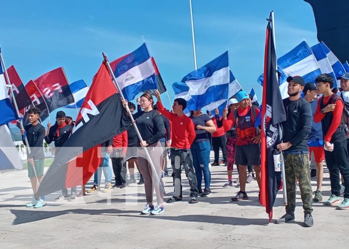 Foto: Maratón en honor a Carlos Fonseca desde Managua / TN8