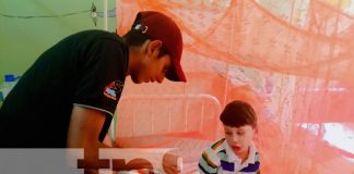 Foto: Actividad con pacientitos en el hospital de Granada / TN8
