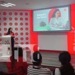 «Aprende con Claro», la nueva plataforma digital con fines de alfabetización Foto: Aprendizaje con Claro, nueva era digital / TN8