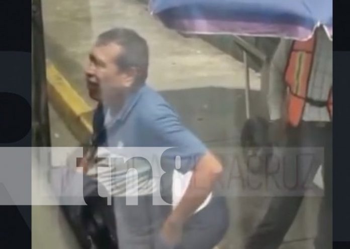 Foto: Ladrón cerca de parada de buses en Managua / TN8 Foto: Ladrón cerca de parada de buses en Managua / TN8