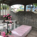 Indignación en Camoapa por pareja que hizo «cochinadas» sobre una tumba Foto: Pareja descarada tiene intimidad en cementerio de Camoapa /TN8
