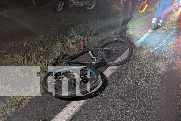 Foto: Accidente en Granada: Ciclista bajo efectos del alcohol termina en estado crítico/TN8