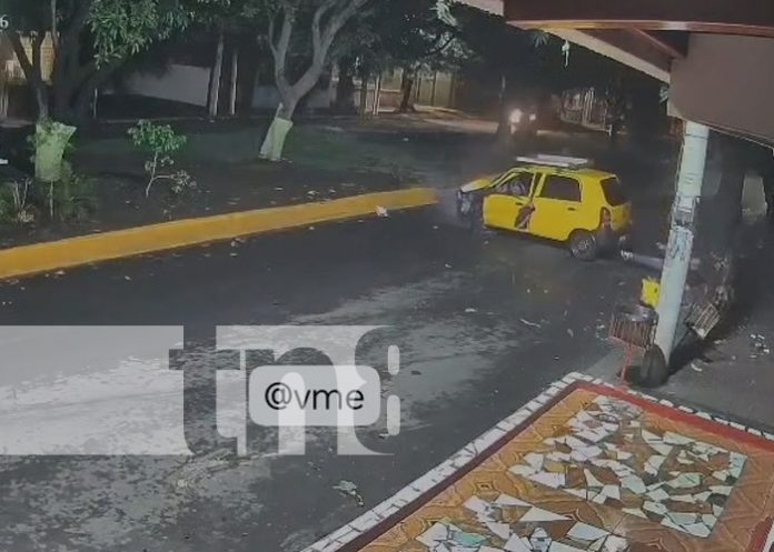 Foto: Violento accidente en Managua /TN8