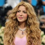 Shakira dedica mensaje a familias afectadas por las inundaciones en Texas Foto: Shakira canta con el corazón /cortesía