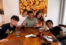 Foto: Alejandro Sanz con sus hijos /cortesía