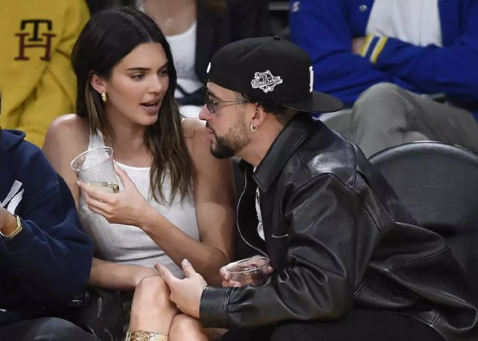 Foto: Bad Bunny y su gorra viral /cortesía Foto: Bad Bunny y su gorra viral /cortesía