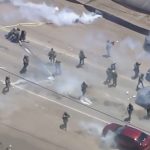 Violento choque en redada migratoria: protestas y caos en California Foto: Caos en California por un operativo de migración /Cortesía