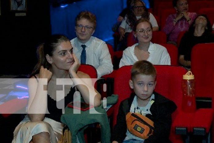 Foto: Cine con valores y ternura: Cinemateca Nacional inaugura muestra de cine familiar ruso/TN8