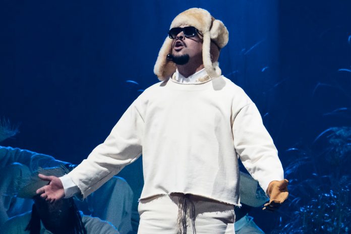 1 Foto: Bad Bunny estrenó ayer residencia en PR /Cortesía