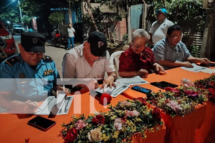 Foto:  Chinandega avanza en iluminación pública/-TN8 Foto: Chinandega avanza en iluminación pública/-TN8