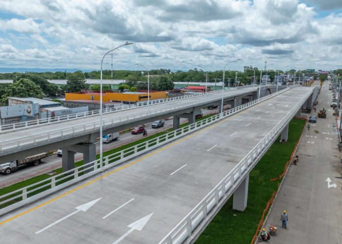 Foto: paso a desnivel de la Carretera Norte /cortesía