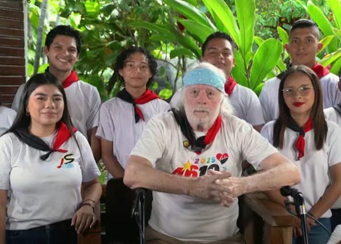 1 Foto: Copresidenta de Nicaragua rinde homenaje a Brian Wilson en el 46/19/Cortesía