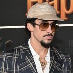 Bad Bunny rompe el silencio: así reaccionó su mamá a su anuncio en ropa interior Foto: La reacción de la mamá de Bad Bunny al ver su campaña para Calvin Klein/Cortesía