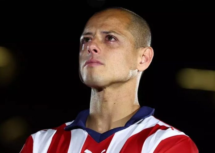 Foto: Alejandro Speitzer confronta a Chicharito /cortesía Foto: Alejandro Speitzer confronta a Chicharito /cortesía