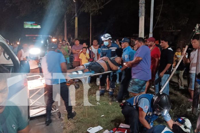 Foto: Accidente vial en Managua deja dos heridos y fracturas/TN8