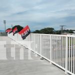 Modernización deportiva en Managua: inauguran puente peatonal en el IND Foto: Modernización deportiva: inauguran moderno puente peatonal en el IND / TN8
