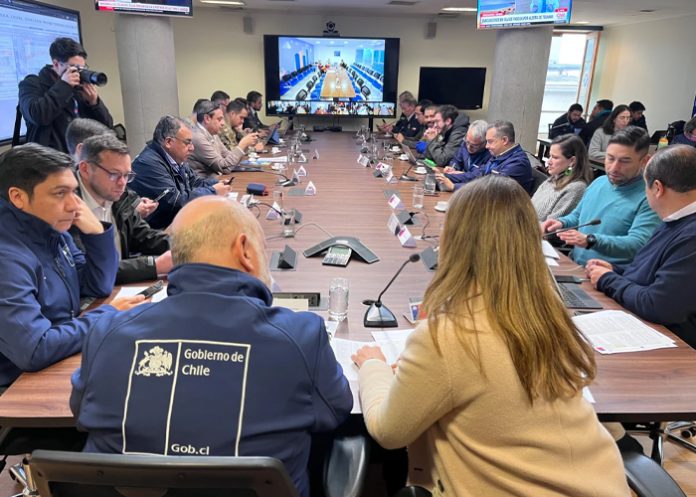 Foto: Alerta roja en el litoral de Chile /cortesía Foto: Alerta roja en el litoral de Chile /cortesía