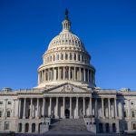 Senado de Estados Unidos aprueba ley que recorta ayudas sociales Foto: El “plan de la motosierra” llega a Estados Unidos /cortesía