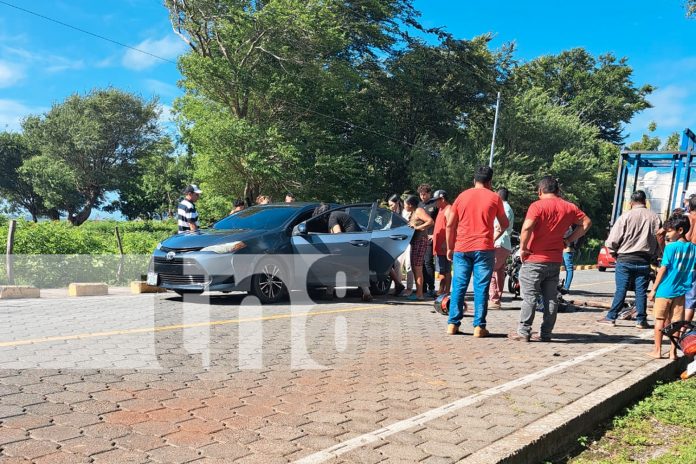 Foto: Fuerte accidente en Granada/ TN8