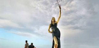 Foto: Sofía Vergara es homenajeada con una estatua /Cortesía