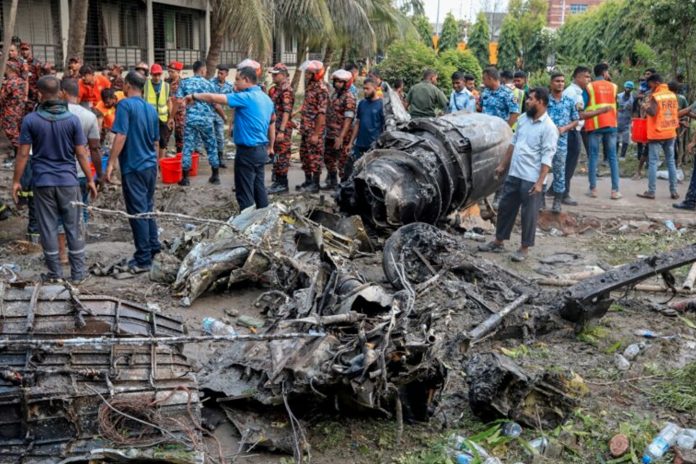 Foto: Fuerza Aérea de Bangladés se estrelló el pasado lunes 21 de julio / Cortesía