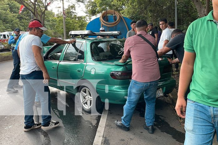 Foto: Conductor se estrella contra cisterna en la carretera Masaya/TN8