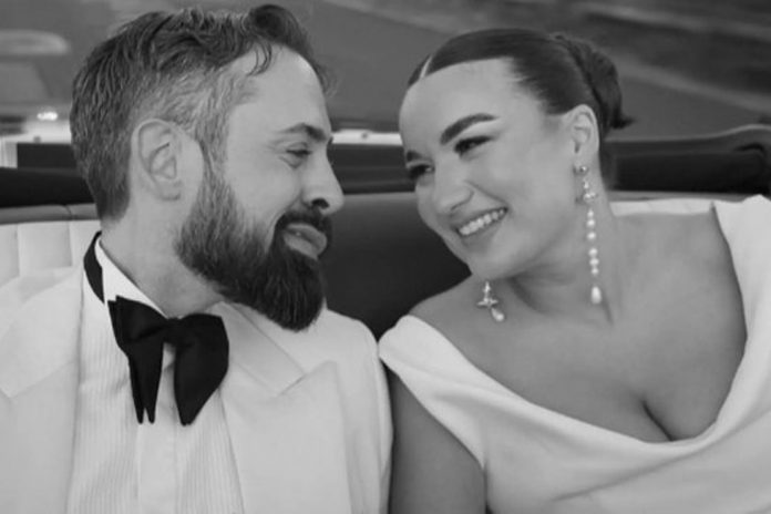 2 Foto: Boda se vuelve viral por ramo de LEGO/Cortesía