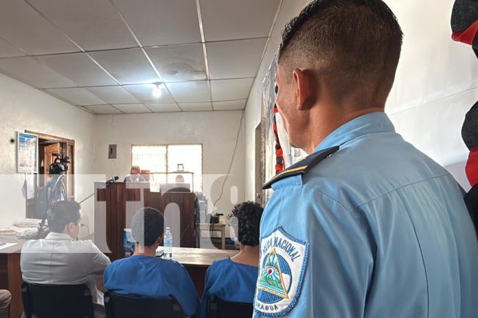FOTO: Jalapa: Dos jóvenes irán a la cárcel por conducir de forma temeraria/TN8 FOTO: Jalapa: Dos jóvenes irán a la cárcel por conducir de forma temeraria/TN8